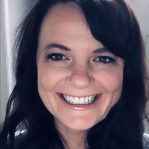 Meet your Posher, Annie